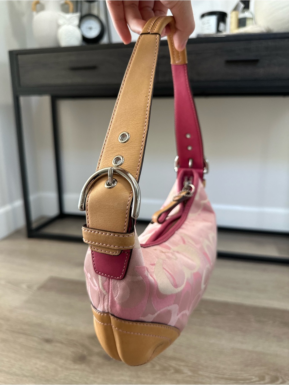Rare Coach Pink Signature Jacquard Mini Shoulder Bag with Tan Trim - Picture 2 of 14
